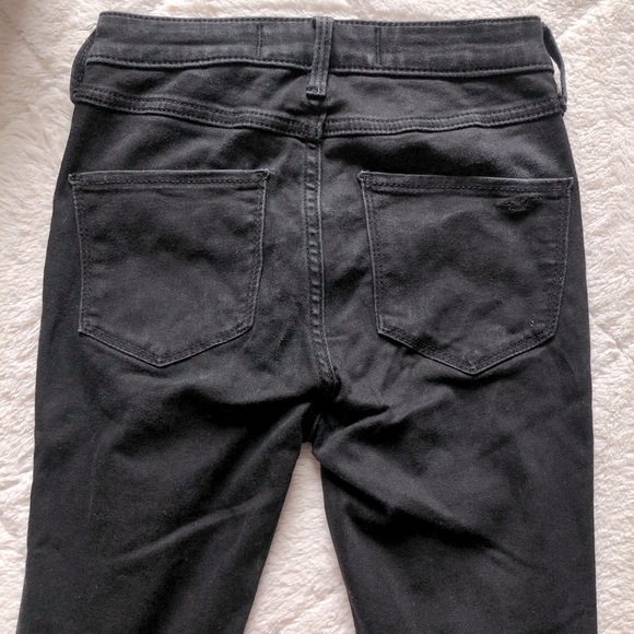 High waisted Hollister jeans - Picture 3 of 4